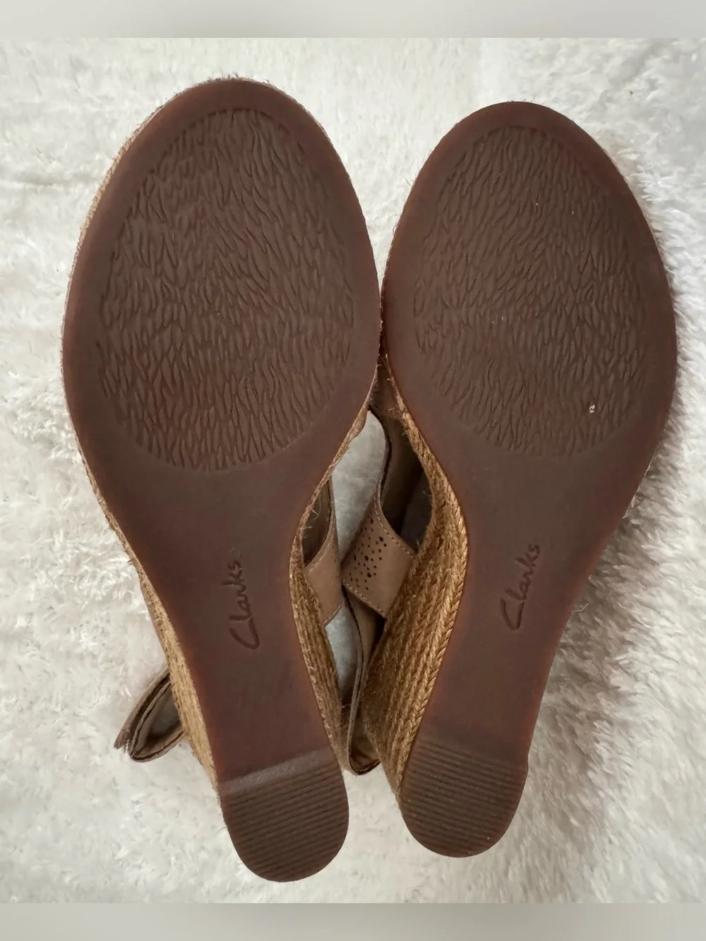 Clarks Lafley Rosen women’s tan Sand leather wedge heel sandals size 7.5M